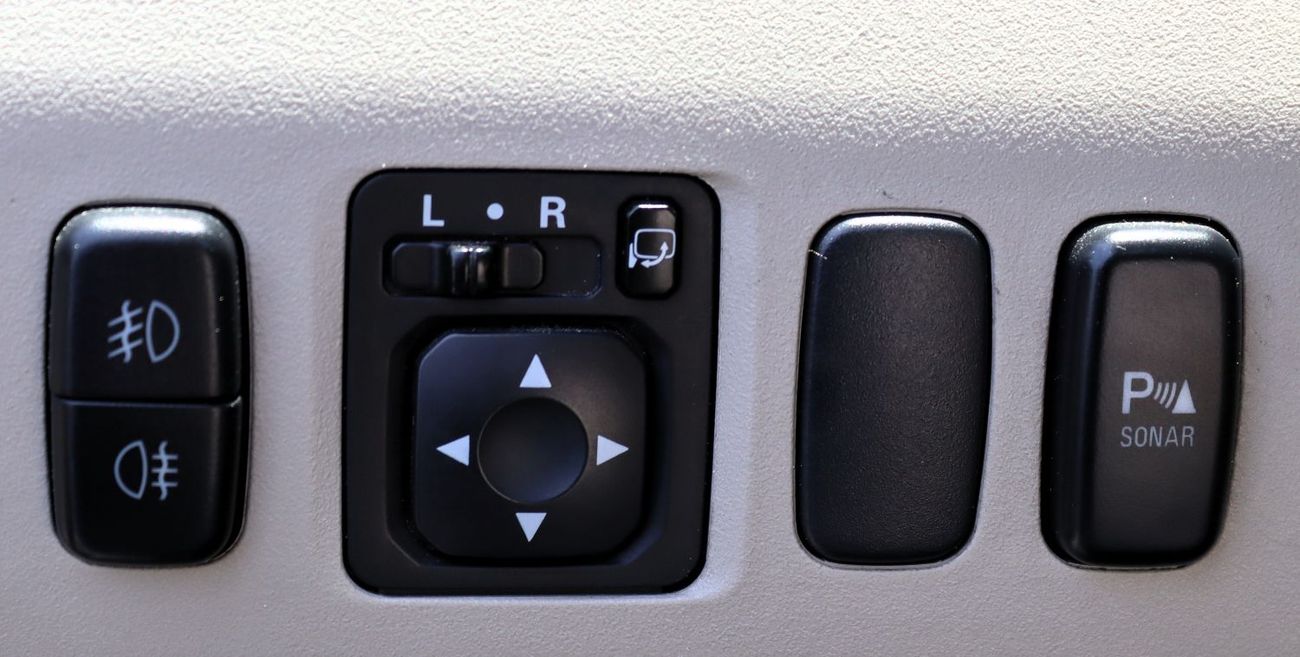 ميتسوبيشي باجيرو GLS Highline 3.5L (186 HP)