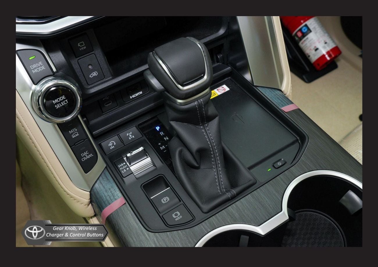 Toyota Land Cruiser #Am TOYOTA LAND CRUISER LC300 VXR-Z 3.5L TWIN TURBO HYBRID HI(i) A/T PTR 2025 Export Only