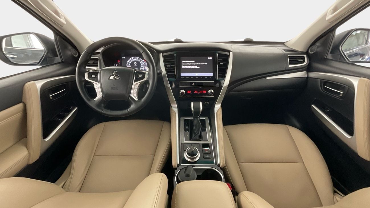 ميتسوبيشي مونتيرو سبورت GLS Top | شامل الضمان | 0 ﺪﻔﻋﺓ ﺃﻮﻟﻯ