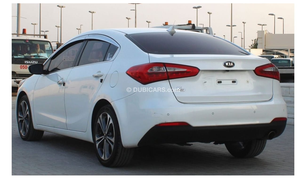 Kia K3 Kia Cerato 2015, imported from Korea, in excellent condition