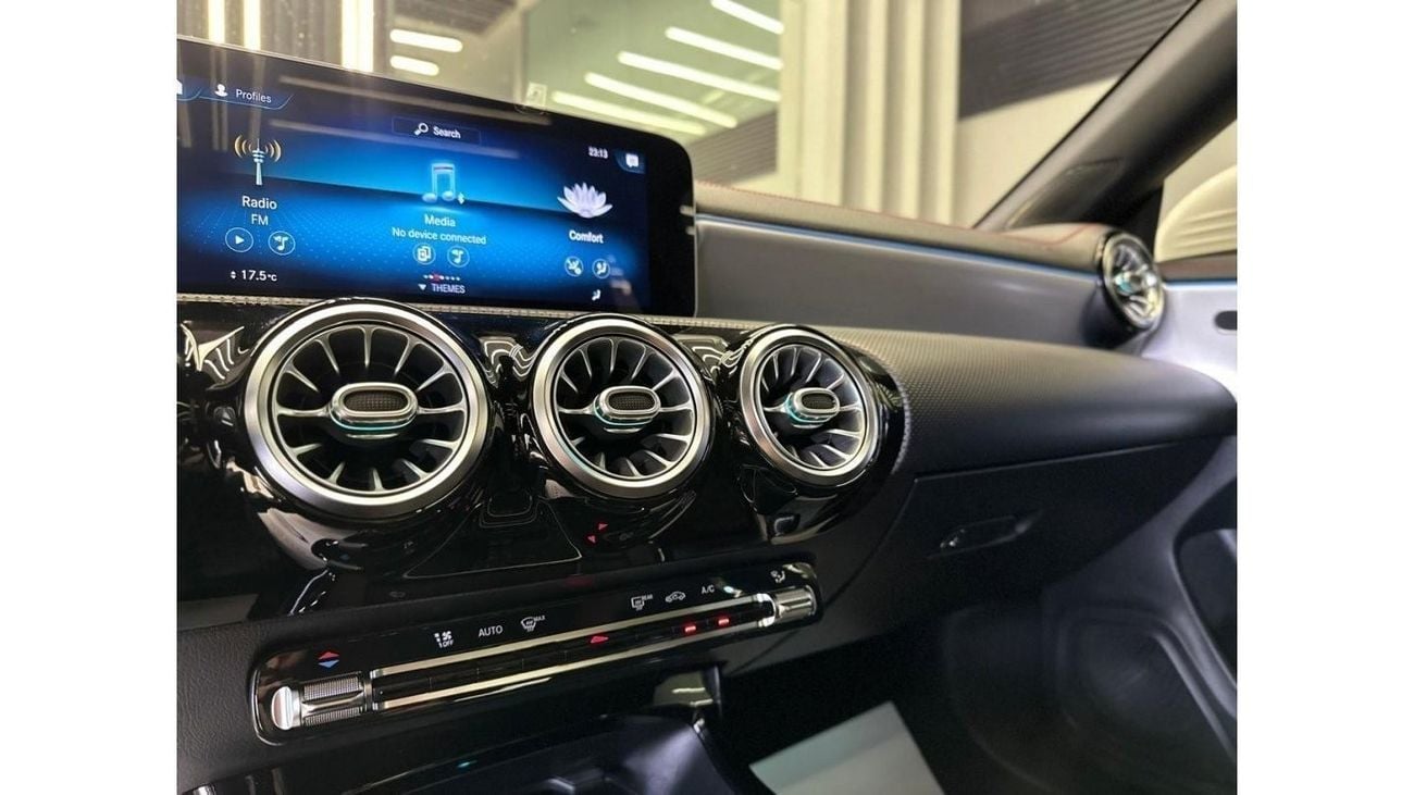 Mercedes-Benz CLA 250 MERCEDES CLA 250 MODEL 2020 NO ACCIDENT OR PAINT