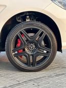 مرسيدس بنز ML 63 AMG موديل 2015 حاله ممتازه صبغ وكاله بالكامل فل مواصفات بانوراما وردار