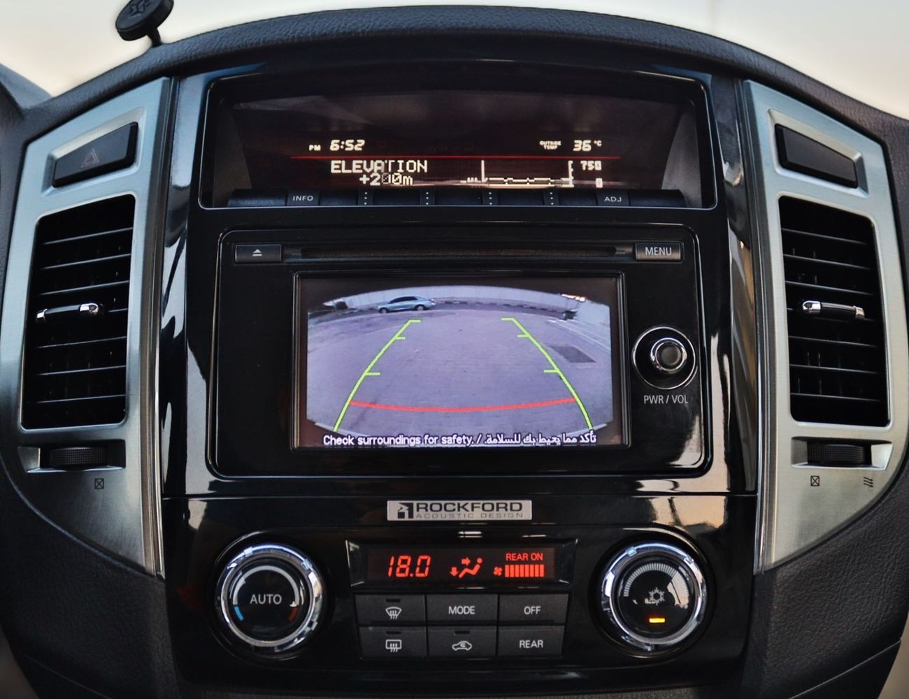 ميتسوبيشي باجيرو 2020 ميتسوبيشي باجيرو جي ال اس (V80)، 5 د إس يو في، 3.5 لتر 6 سلندر بنزين، أوتوماتيك، دفع رباعي