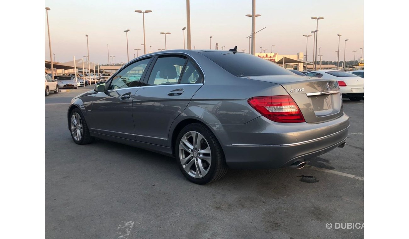 Mercedes-Benz C 300 Mercedes Benz C300GCC car prefect condition full option low mileage  one owner  panoramic roof leath