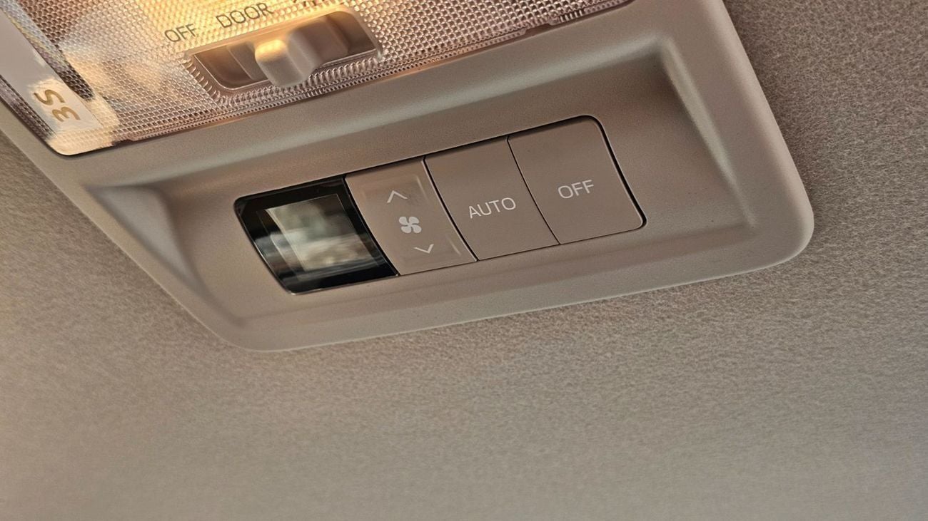 Toyota Fortuner EXR Fortuner 2.7L-G 4WD AT 2026MODEL------DIGITAL AC ----BLACK -TAN INTERIOR