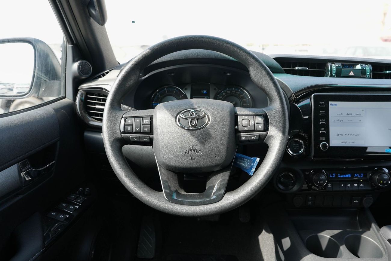 Toyota Hilux 2024 Toyota Hilux 4x4 DC 2.8 ADVENTURE-Z - White Pearl inside Black | Export Only