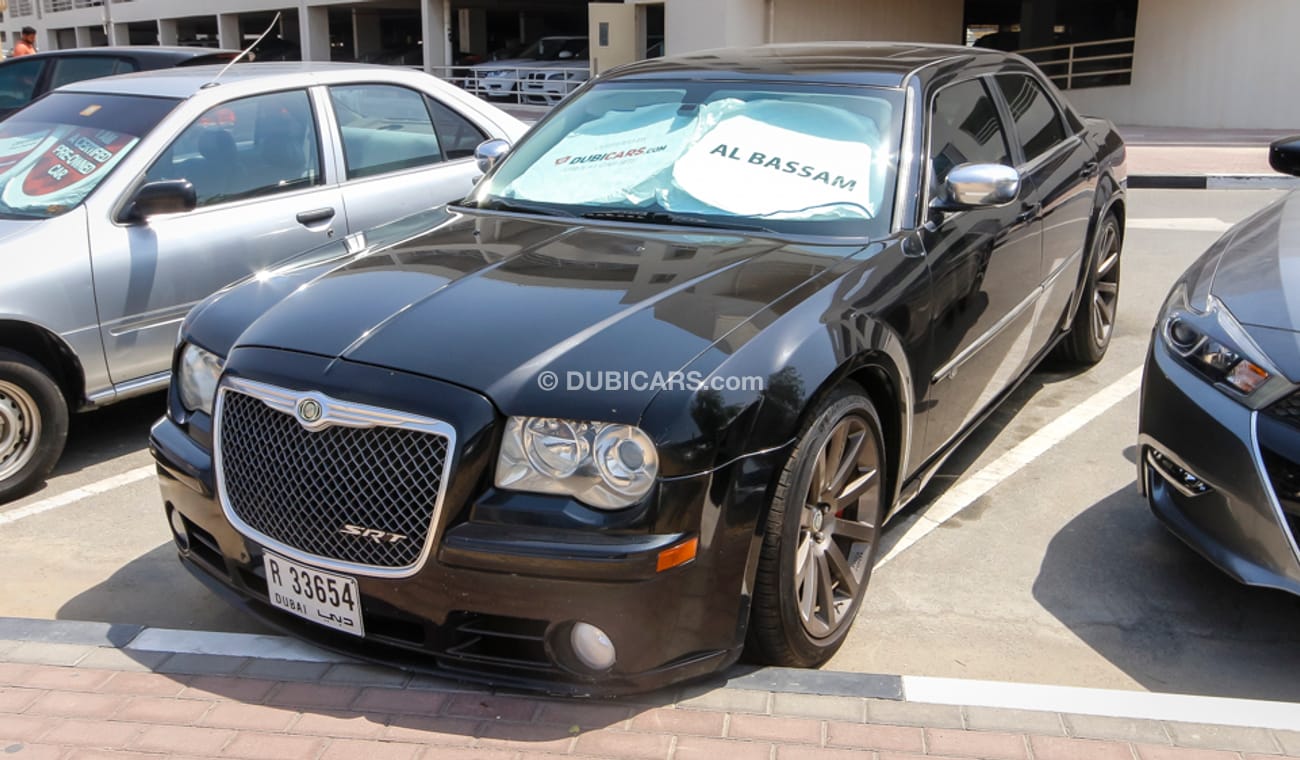 Chrysler 300 SRT8