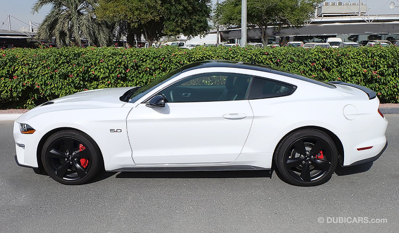 Ford Mustang 2019 GT Premium 5.0 V8 GCC, DIGITAL CLUSTER, 0km w/ 3Yrs or 100K km WTY + 60K km Service @ Al Tayer