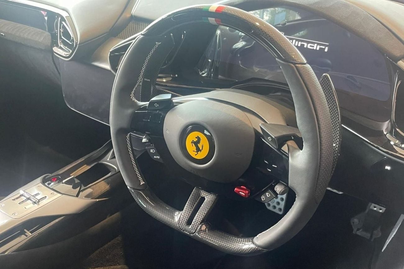 فيراري 12سيلندري STD Ferrari 12Cilindri Coupe 6.5L V12 RIGHT HAND DRIVE