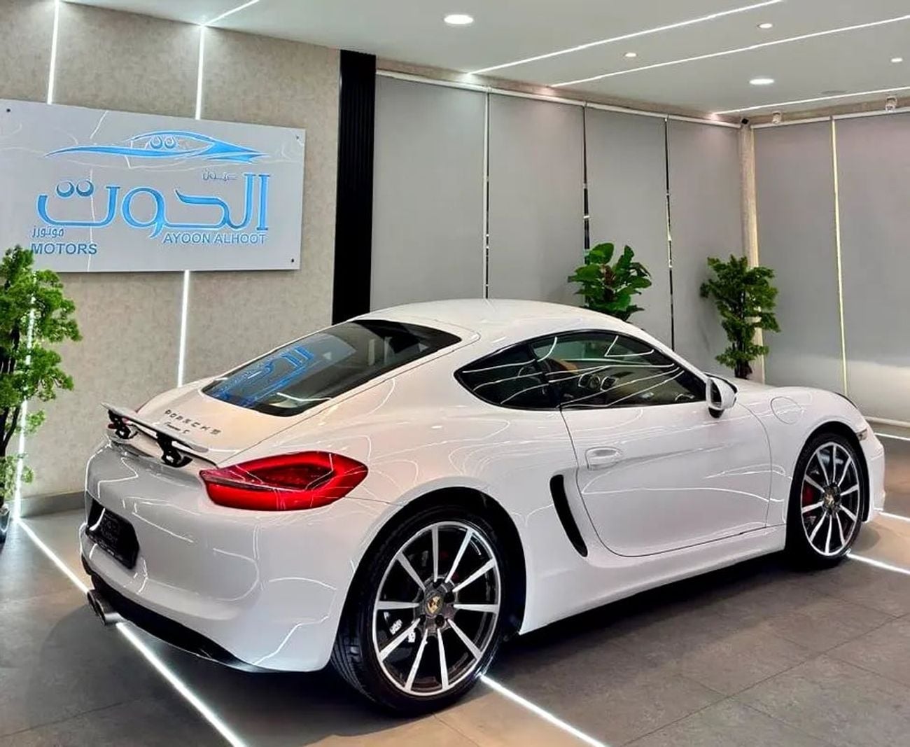 بورش كايمان S LOVELY S || HIGH OPTIONS || GCC || RECENTLY SERVICED || AWESOME INTERIOR