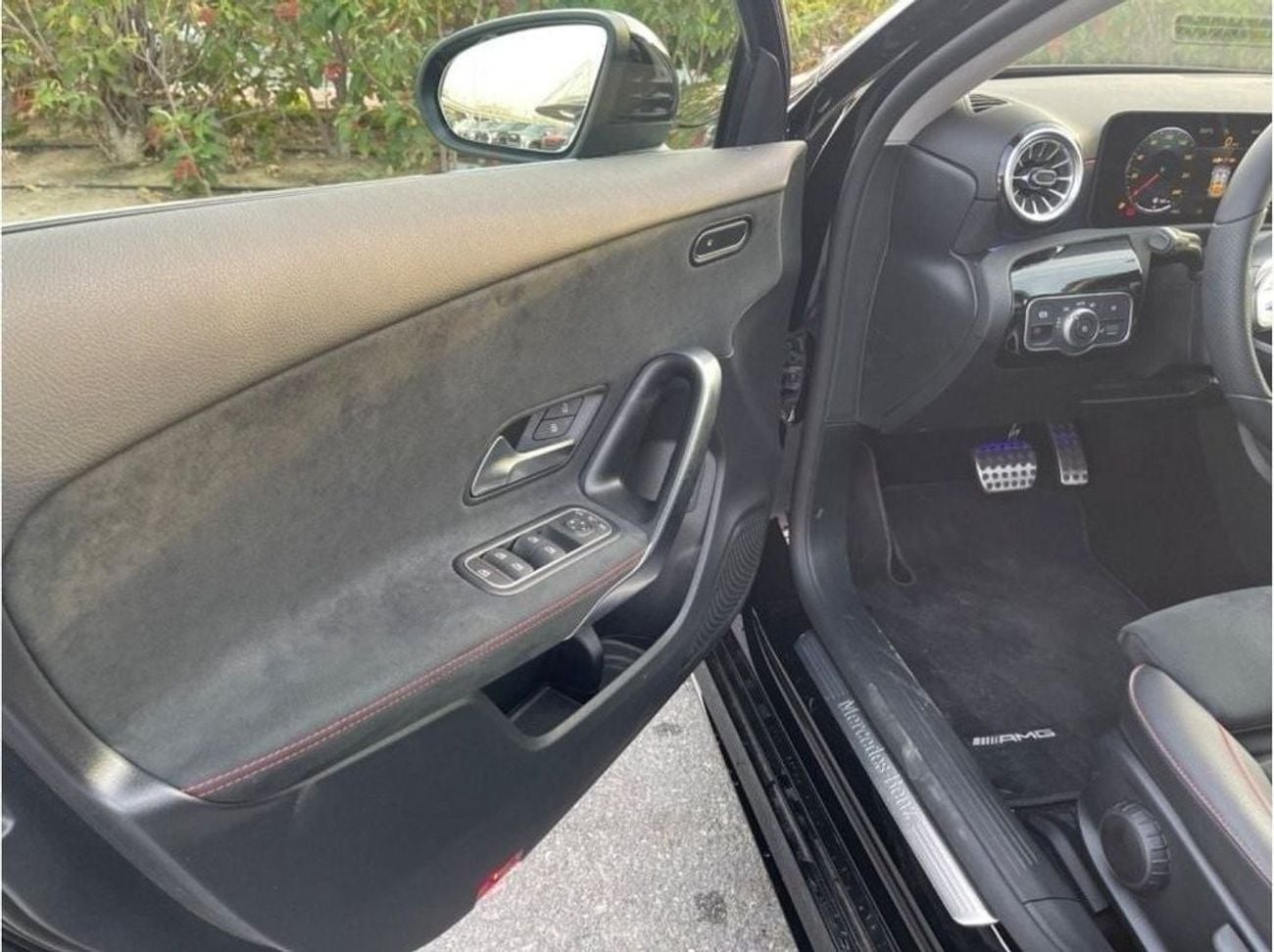 Mercedes Benz A200 PREMIUM PLUS Warranty 3y