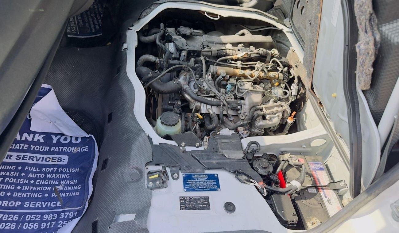 Toyota Hiace EXCELLENT CONDITION | RHD | 2016 | 3.0L DIESEL ENGINE | (AT) | 14 SEATERS