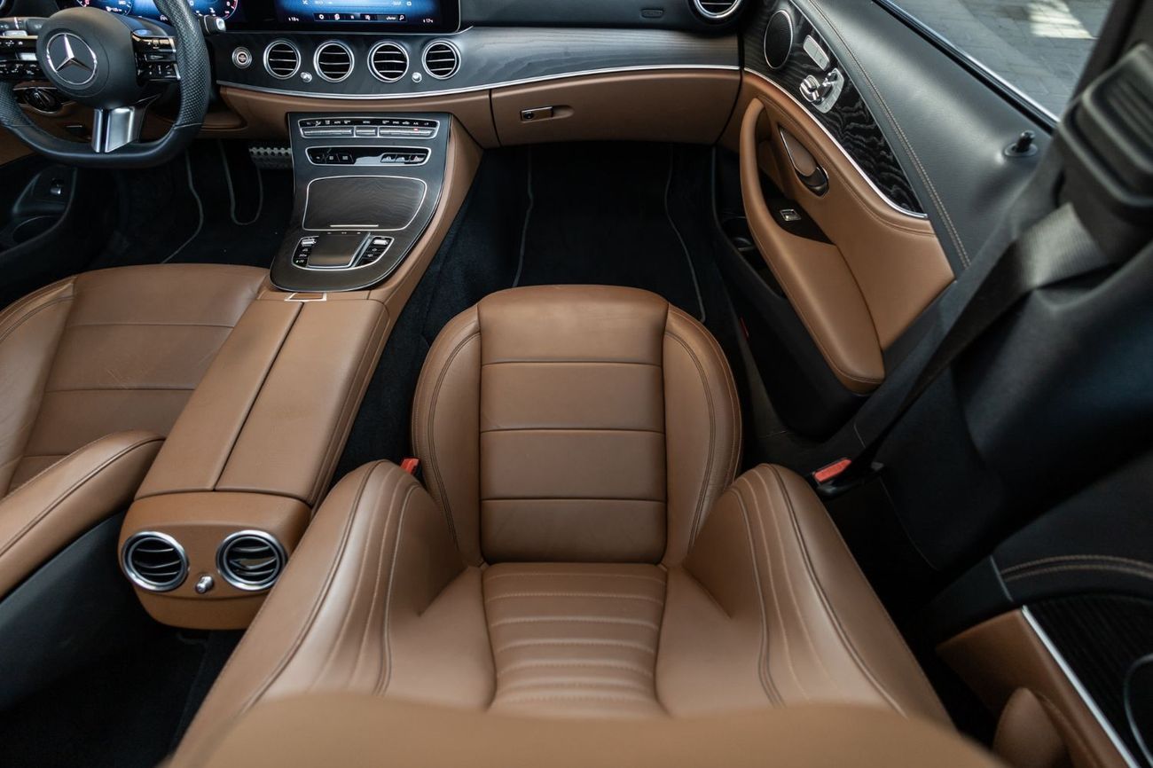 مرسيدس بنز E300 Premium 2.0L