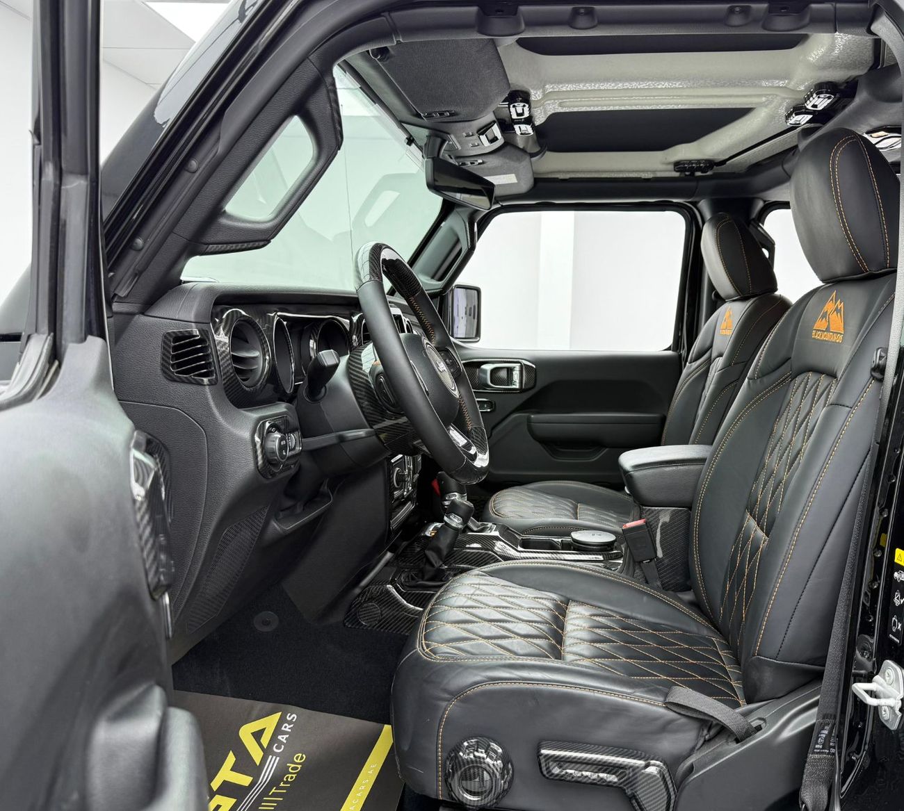 جيب جلادياتور Rubicon 3.6L 2022 Jeep Gladiator, 1 Year Warranty, Excellent Condition, Black Mountain, 6X6, GCC