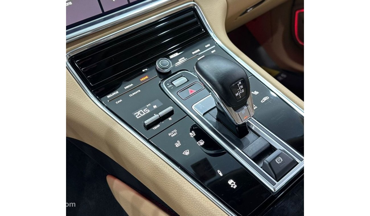 Porsche Panamera 2018 Porsche Panamera 4, Al Naboodah Warranty, Full Al Naboodah Service History