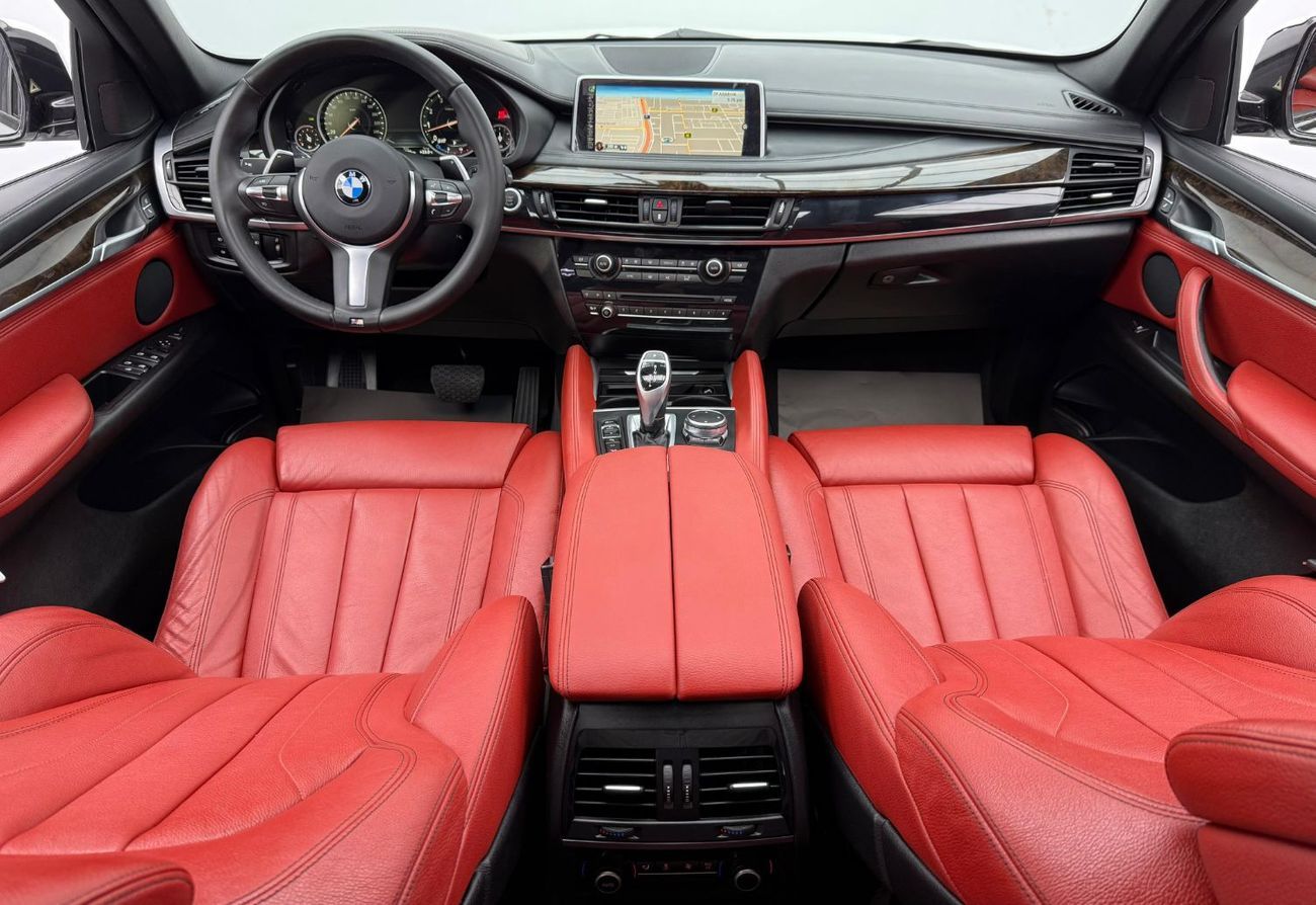 BMW X6 M50i 4.4L 2016 BMW X6 M50i, Full BMW Service History, Fully Loaded, Excellent Condition, GCC