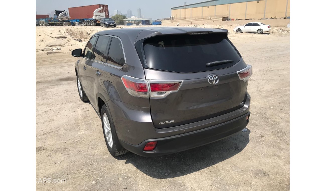 Toyota Kluger petrol v6 year 2014 grey color