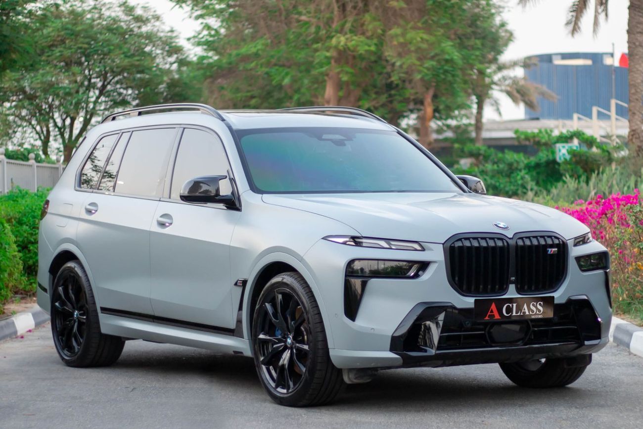 بي أم دبليو X7 xDriveM60i (6 Seats)