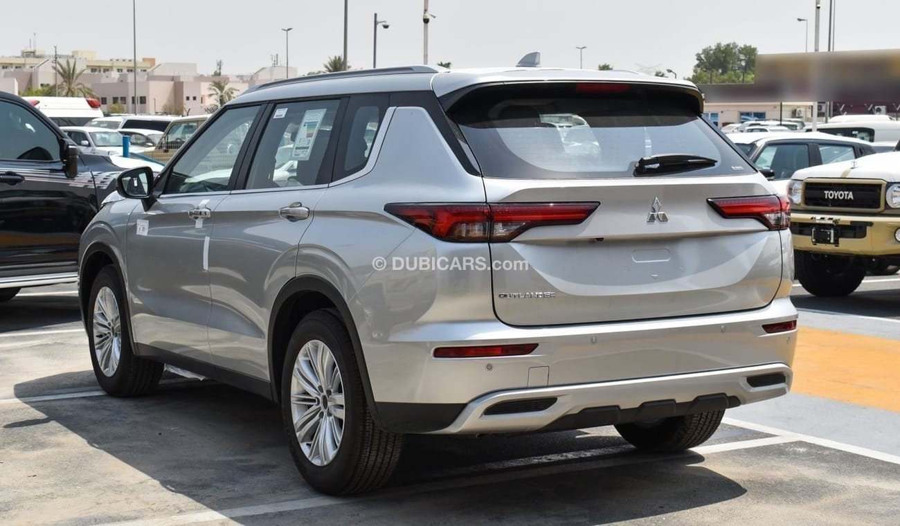 Mitsubishi Outlander MITSUBISHI OUTLANDER 2.5L 4WD 2023 (ONLY FOR EXPORT)