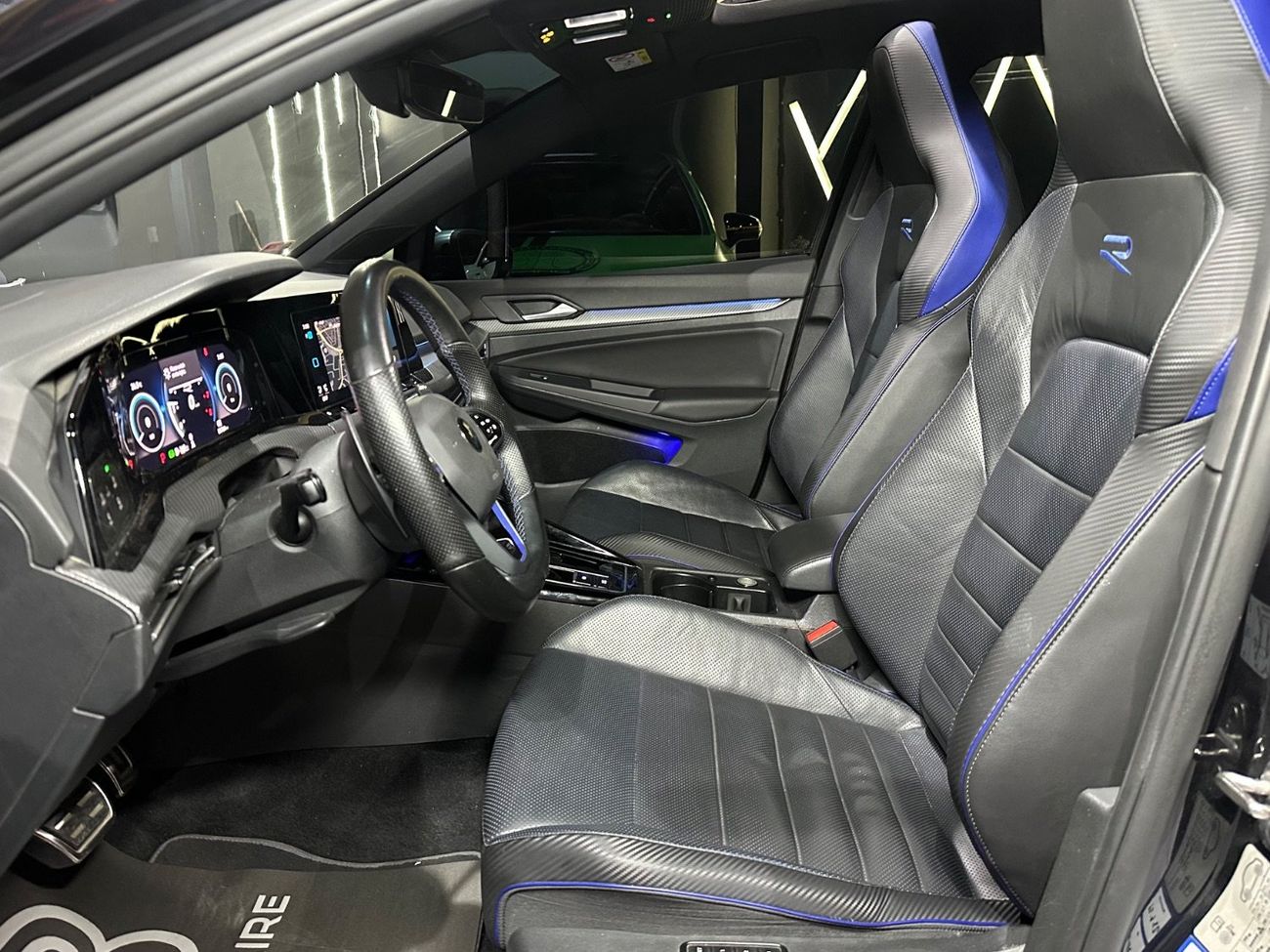 Volkswagen Golf R Base 2.0T VOLKSWAGEN GOLF R | GCC | 2023 | UNDER WARRANTY  CONTRACT SERVICE