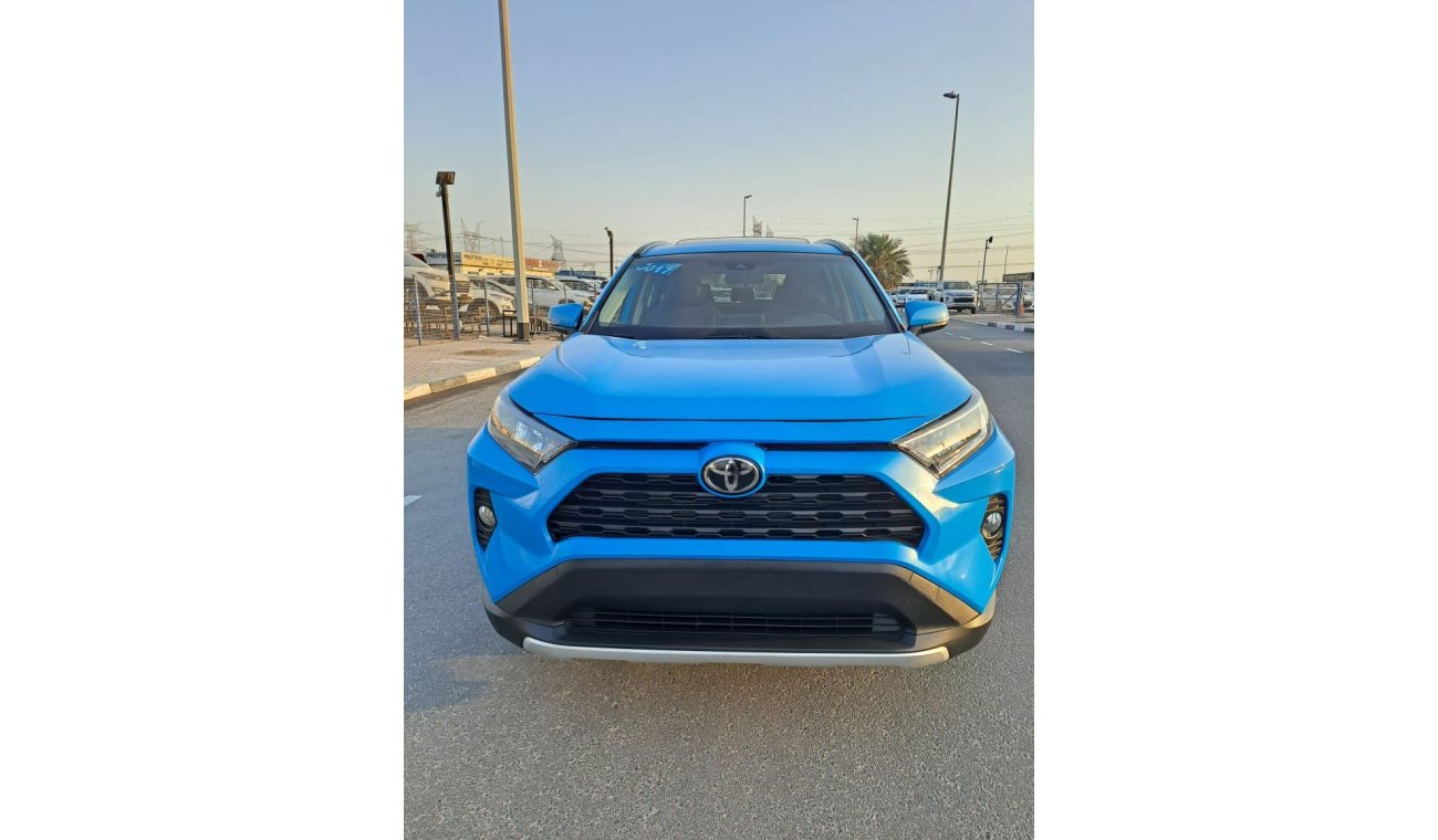 تويوتا راف ٤ TOYOTA RAV4 FULL OPTION