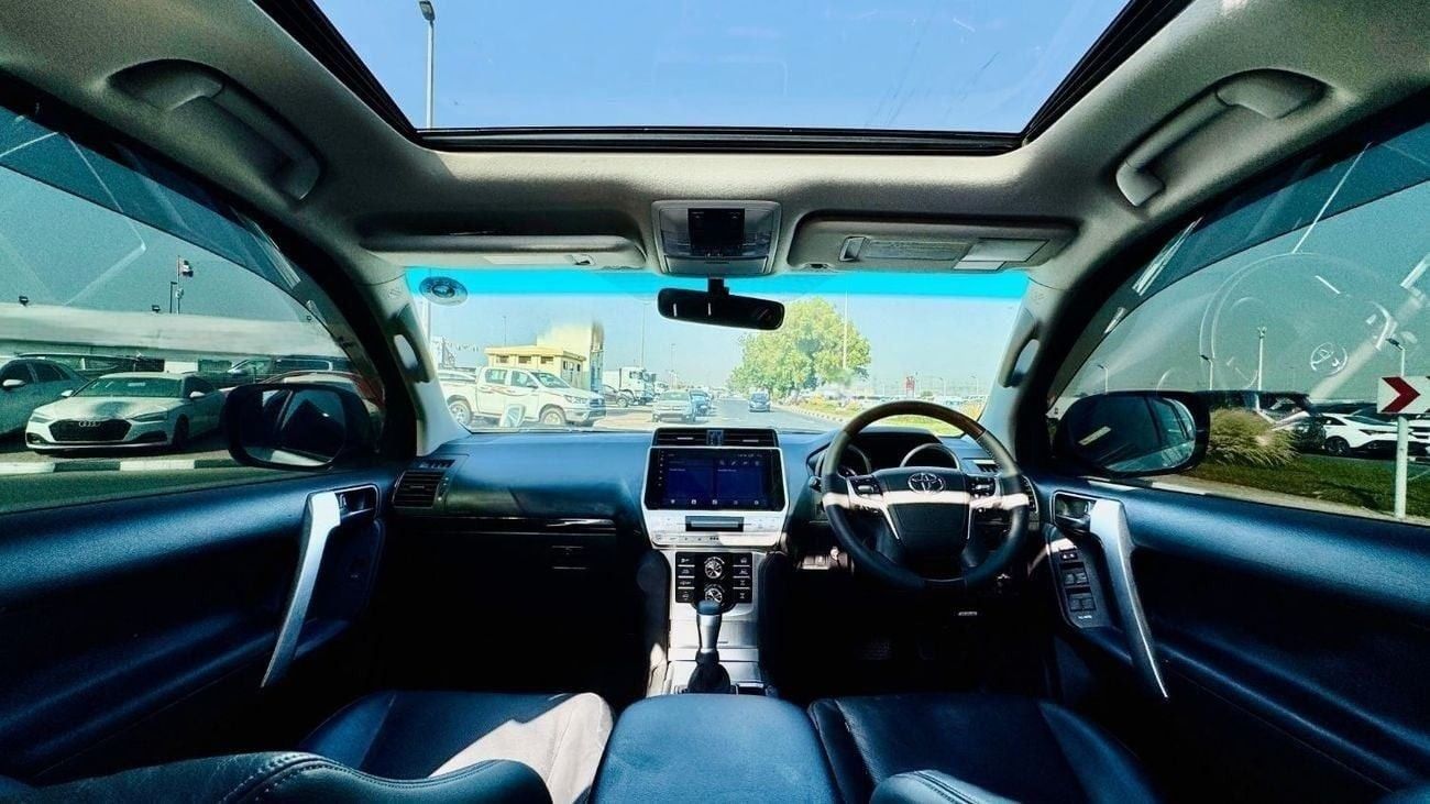 تويوتا برادو LIMGENE BODY KIT INSTALLED | RHD | 2.8L DIESEL ENGINE | (AT) | 2018 | REAR VIEW CAMERA| SUNROOF | WH