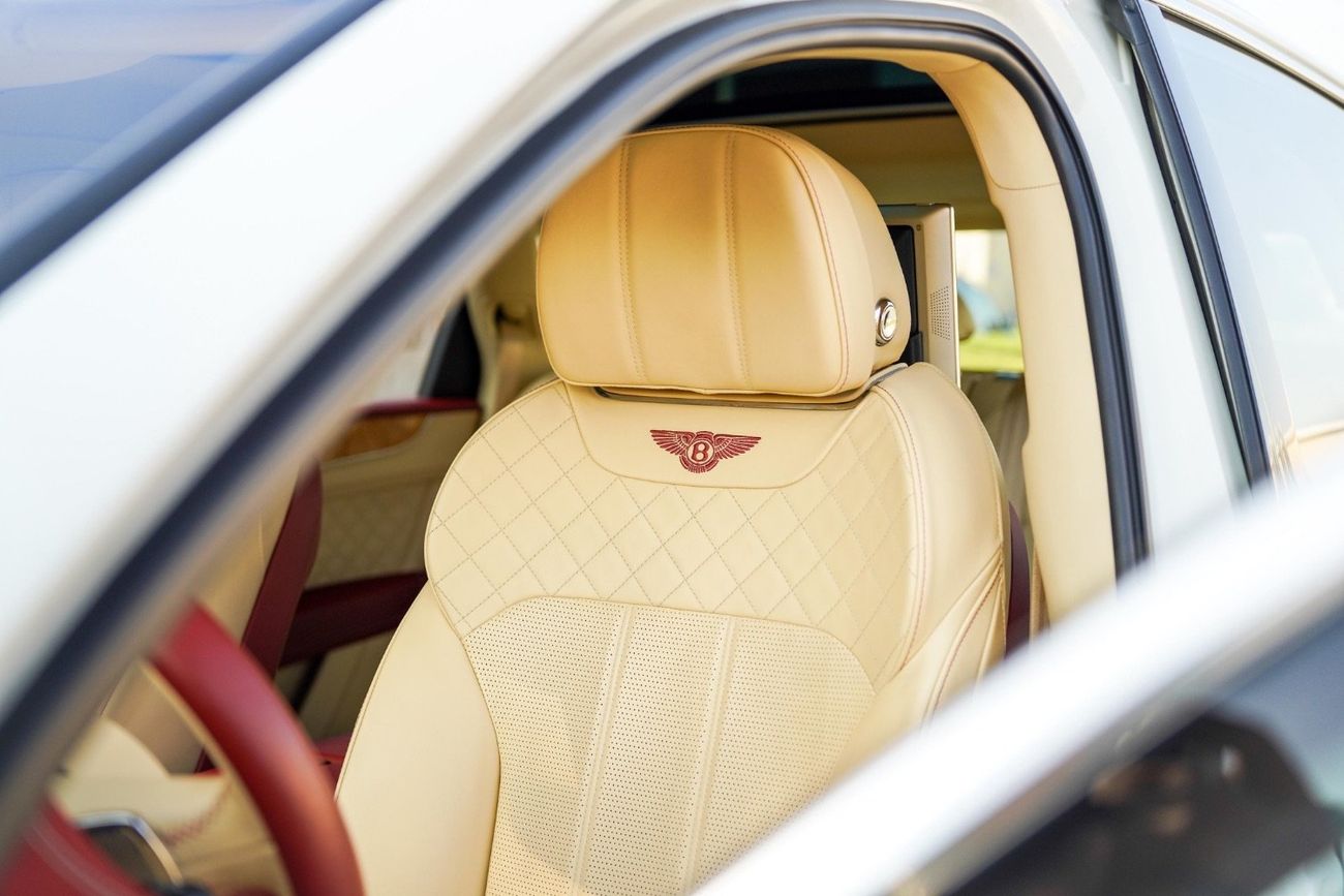 Bentley Bentayga Bentley Bentayga W12 First Edition