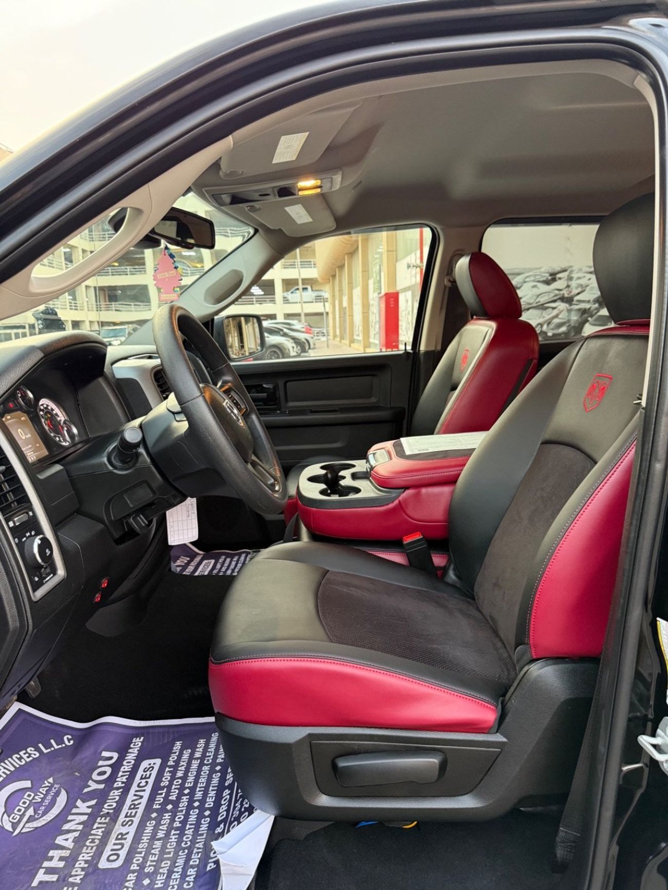 RAM 1500 2021 BIG HORN NIGHT REBEL EDITION 4x4 / 3.6 CANADA SPEC