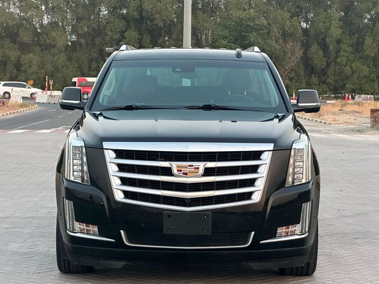 Cadillac Escalade Iq
