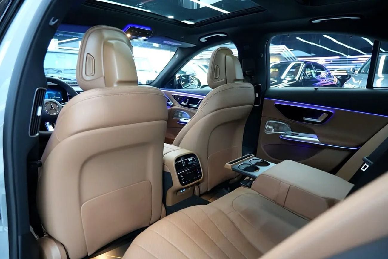 مرسيدس بنز E300 E 300 | GCC 0km | Agency Warranty | AMG Package