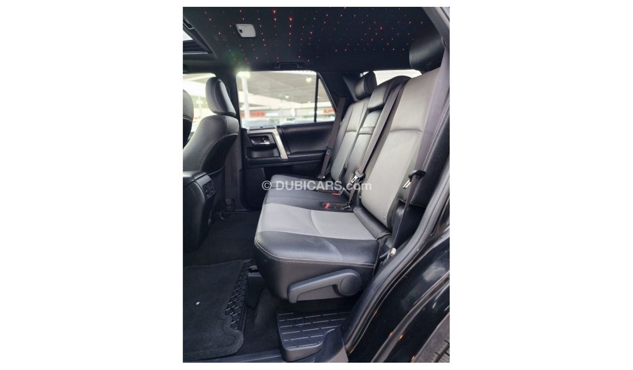 تويوتا Runner4 TOYOTA 4RUNNER - FULL OPTION - 2021 - SR5 - FULL OPTION