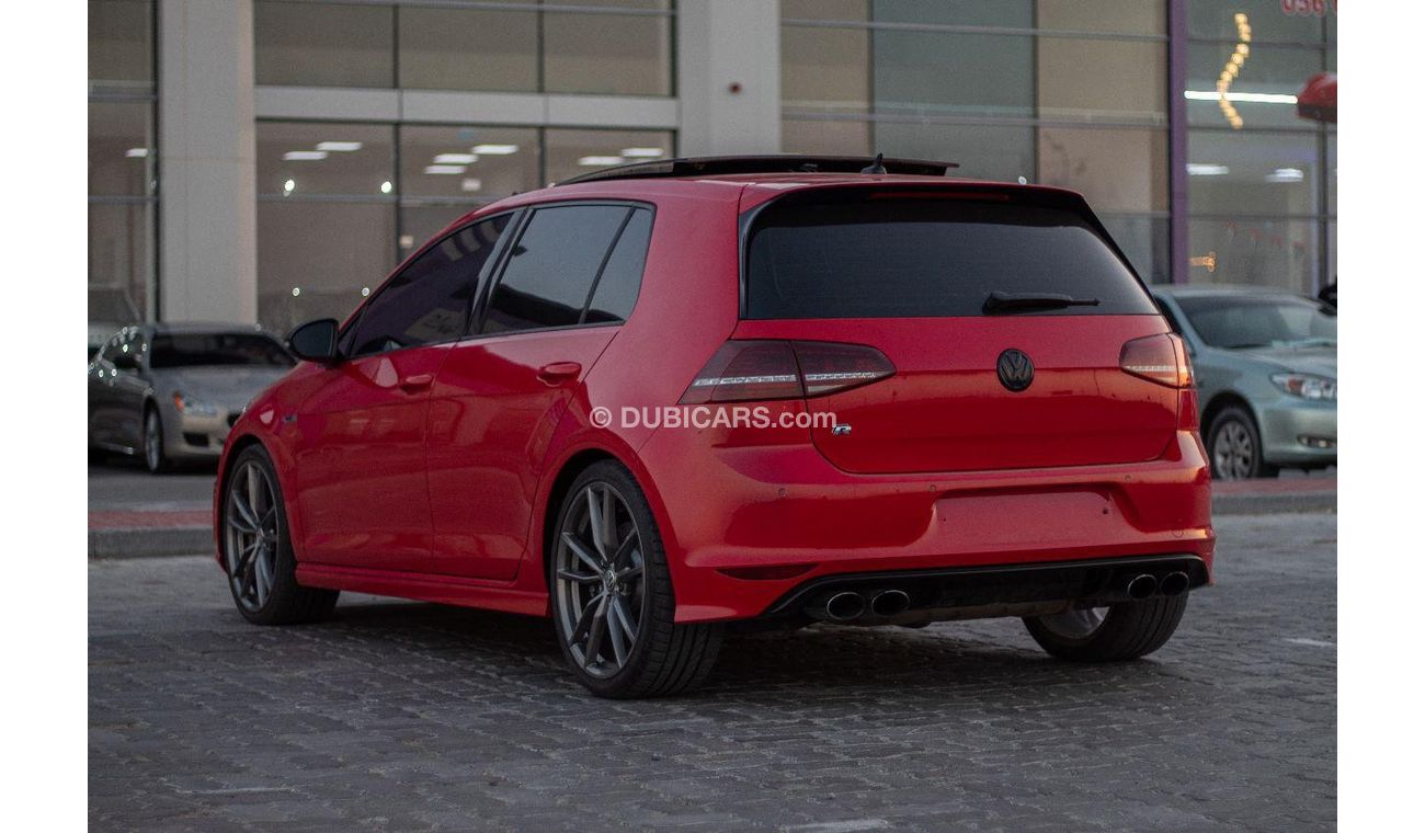 Volkswagen Golf Volkswagen Golf R 2016   Price 57000dirhams  Mileage 163,000 km  Gulf specifications, very, very cle
