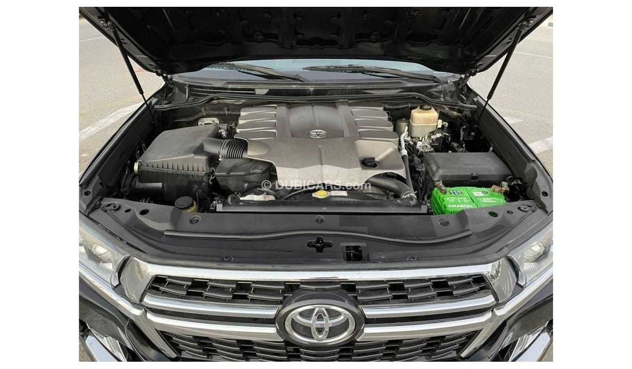 Toyota Land Cruiser *Offer*2013 Toyota Land Cruiser GXR+ 4.6L V8 Full Option - 2021 Modification GCC Specs / EXPORT ONLY