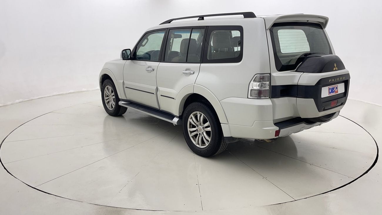 ميتسوبيشي باجيرو GLS HIGHLINE 3.8 | بدون دفعة مقدمة | اختبار القيادة في المنزل