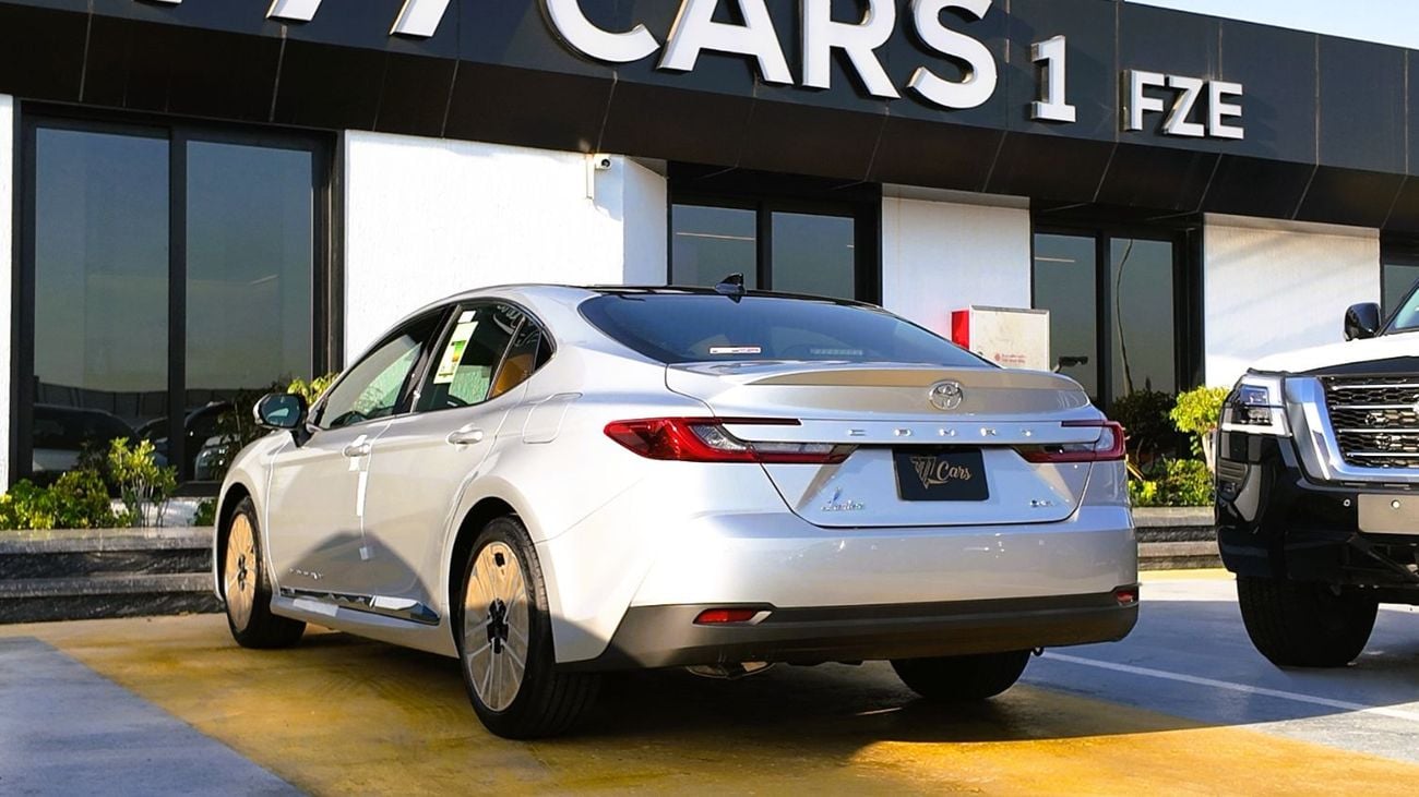 Toyota Camry 2026 Toyota Camry Lumiere HEV | 2.5L Hybrid | 208 HP | e-CVT | GCC Specs