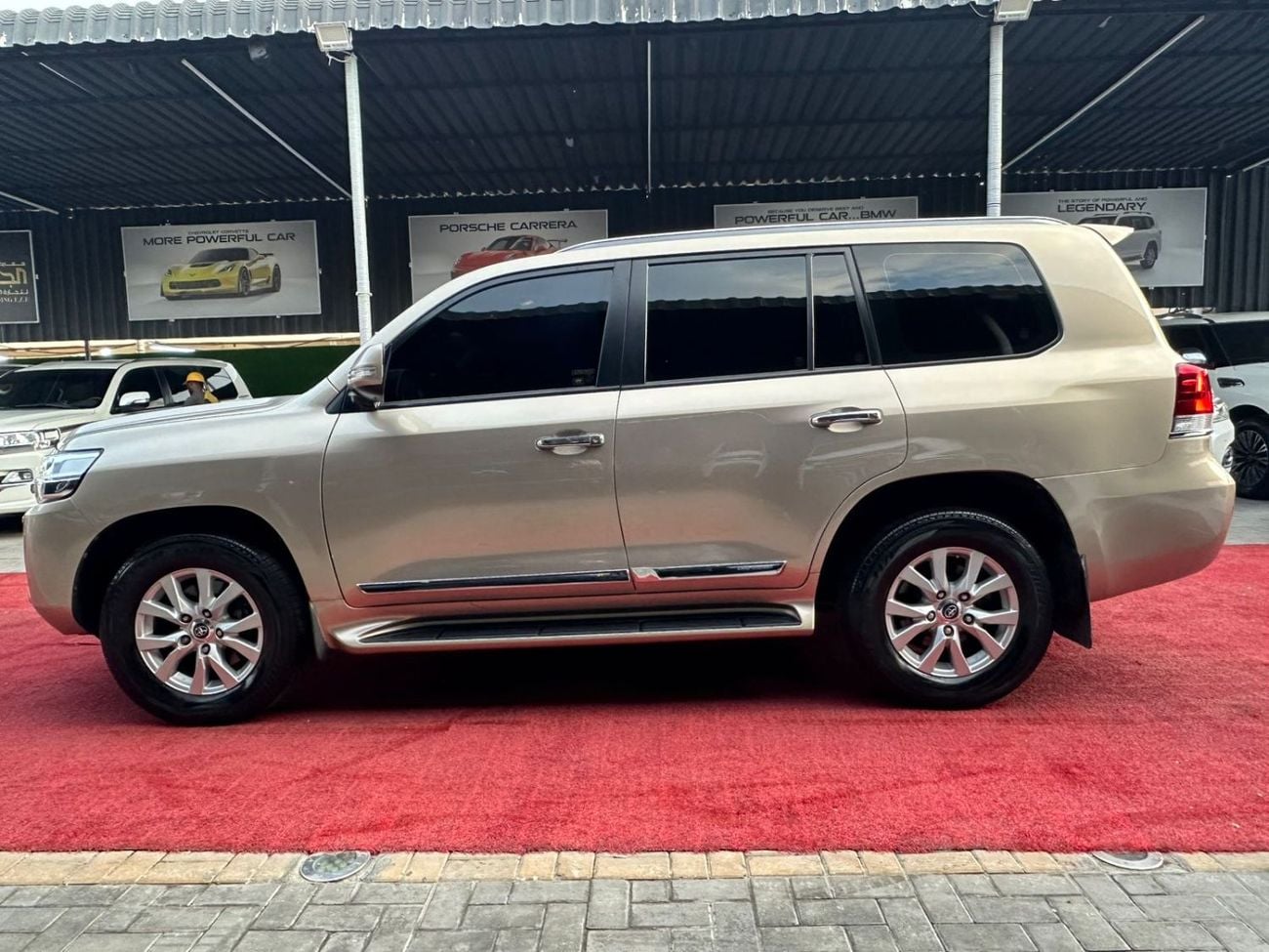 Toyota Land Cruiser GXR