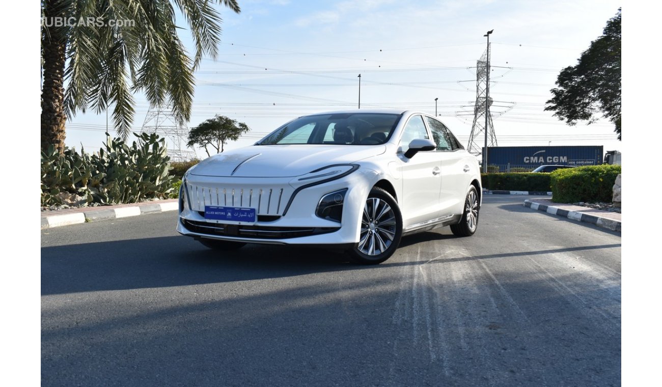 HONGQI EQM5 MY22 - WHT_TAN - RANGE 430KM
