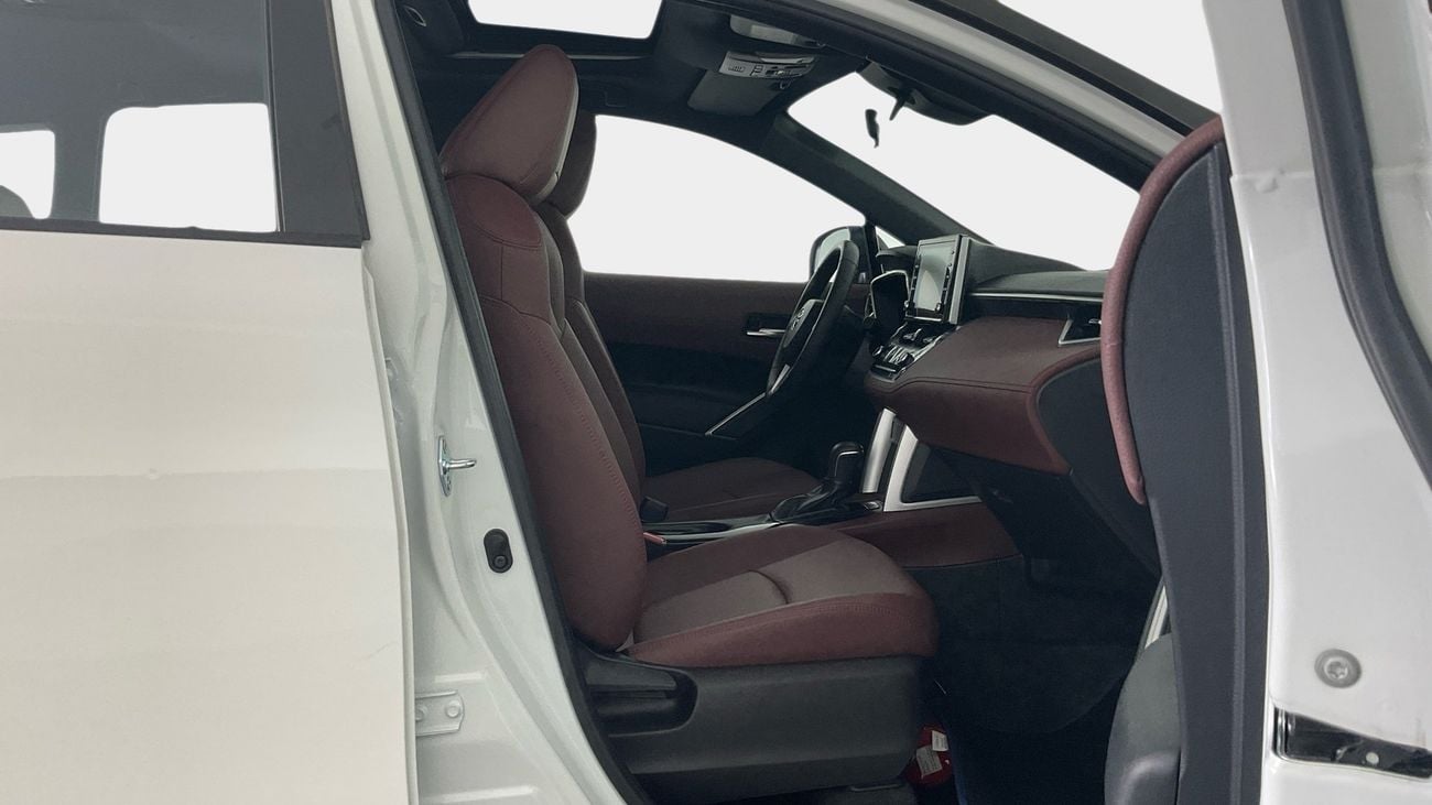 Toyota Corolla Cross 1.8L GLI (HEV) GLI | Guaranteed Warranty | 0 Down Payment