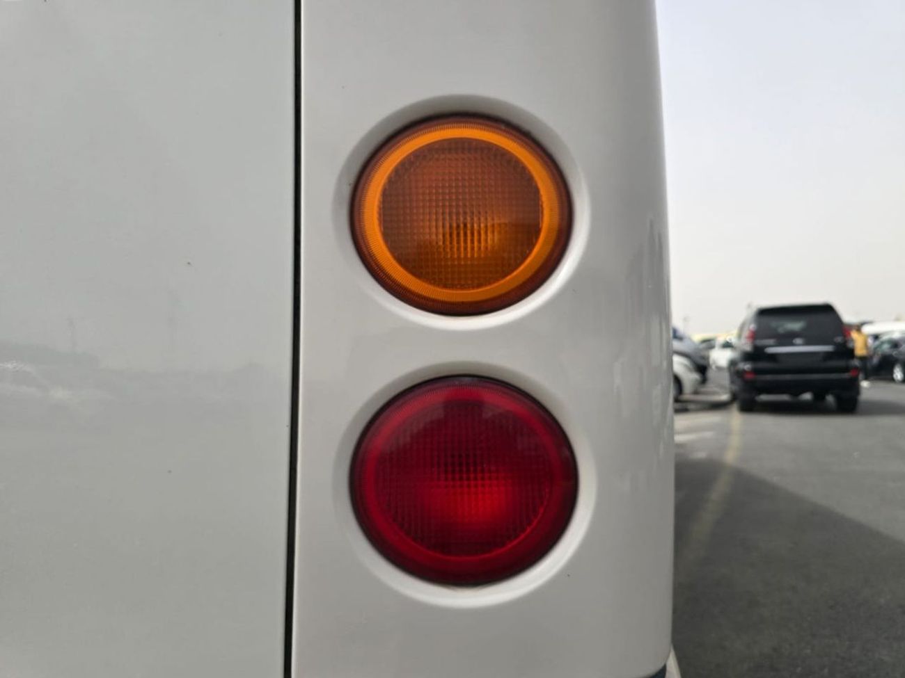 Mitsubishi Rosa MITSUBISHI ROSA BUS RHD 2002 MODEL 4.9 L DIESEL AUTOMATIC(PM00081)