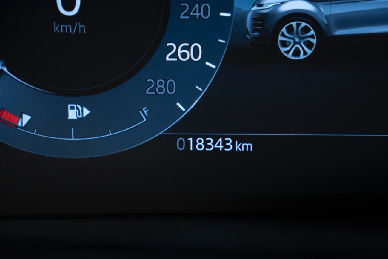 Land Rover Range Rover Evoque P200 R-Dynamic SE 2.0L