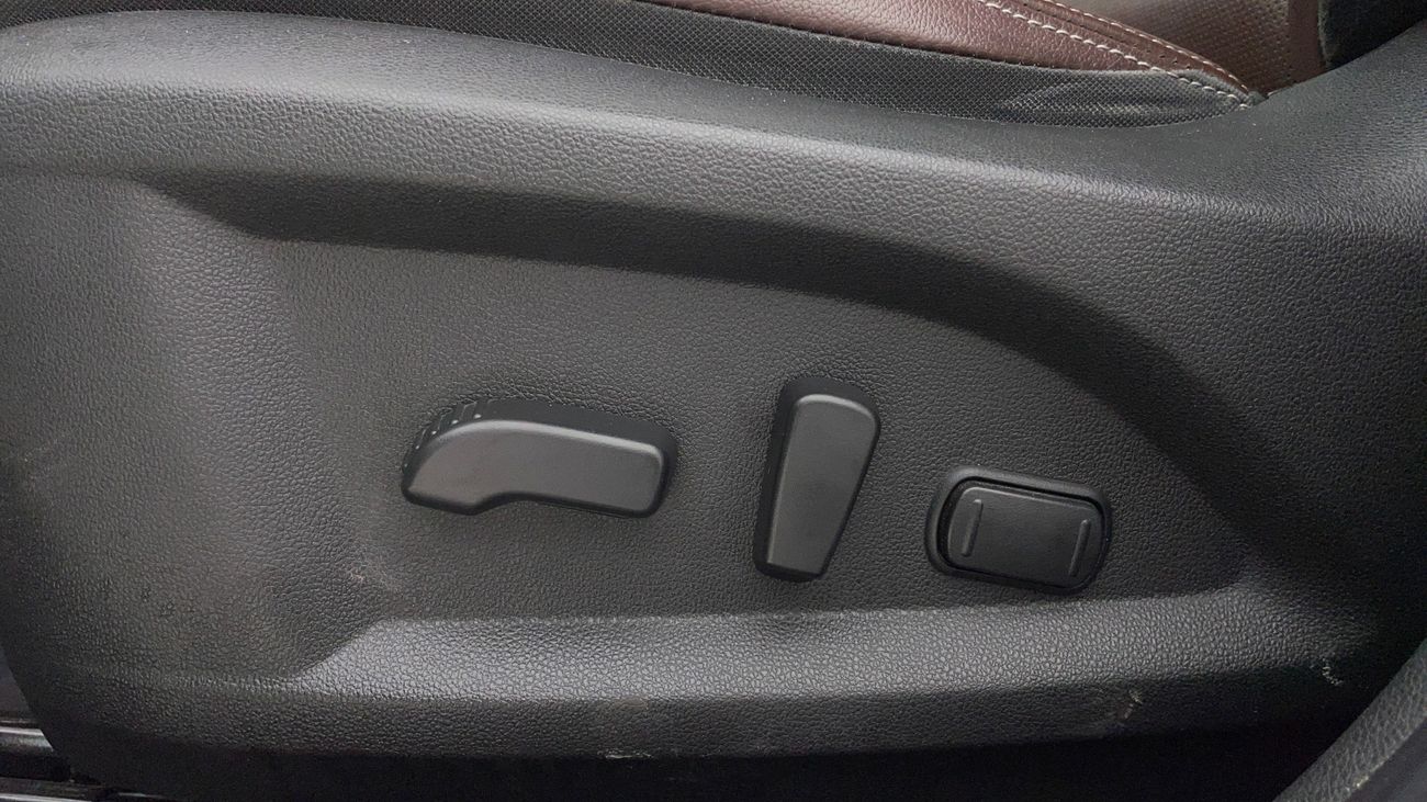 رينو كوليوس LE 2.5 | بدون دفعة مقدمة | اختبار القيادة في المنزل