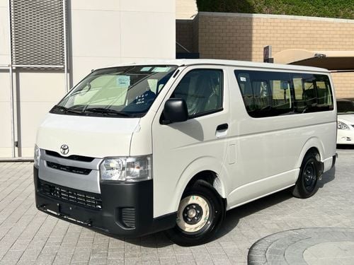 Toyota Hiace 2025 Toyota Hiace Deluxe 15-Seater Standard Low-Roof 2.5L 4-Cyl Diesel M/T RWD Only For Africa