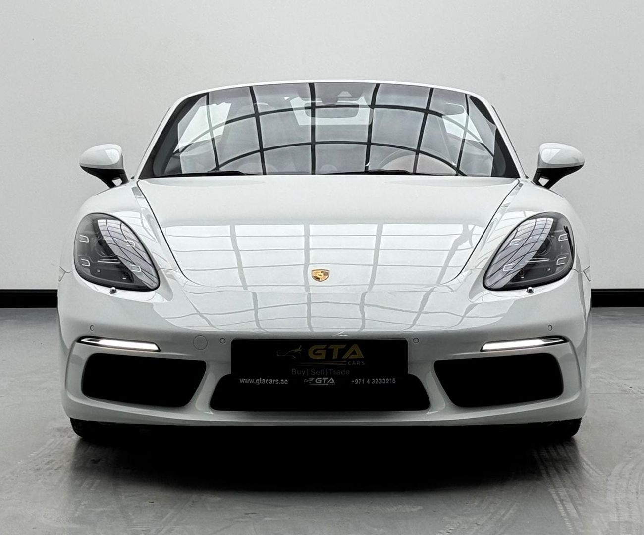 Porsche 718 Boxster S 2.5L A/T 2017 Porsche 718 Boxster S, Porsche Service History, Excellent Condition, GCC