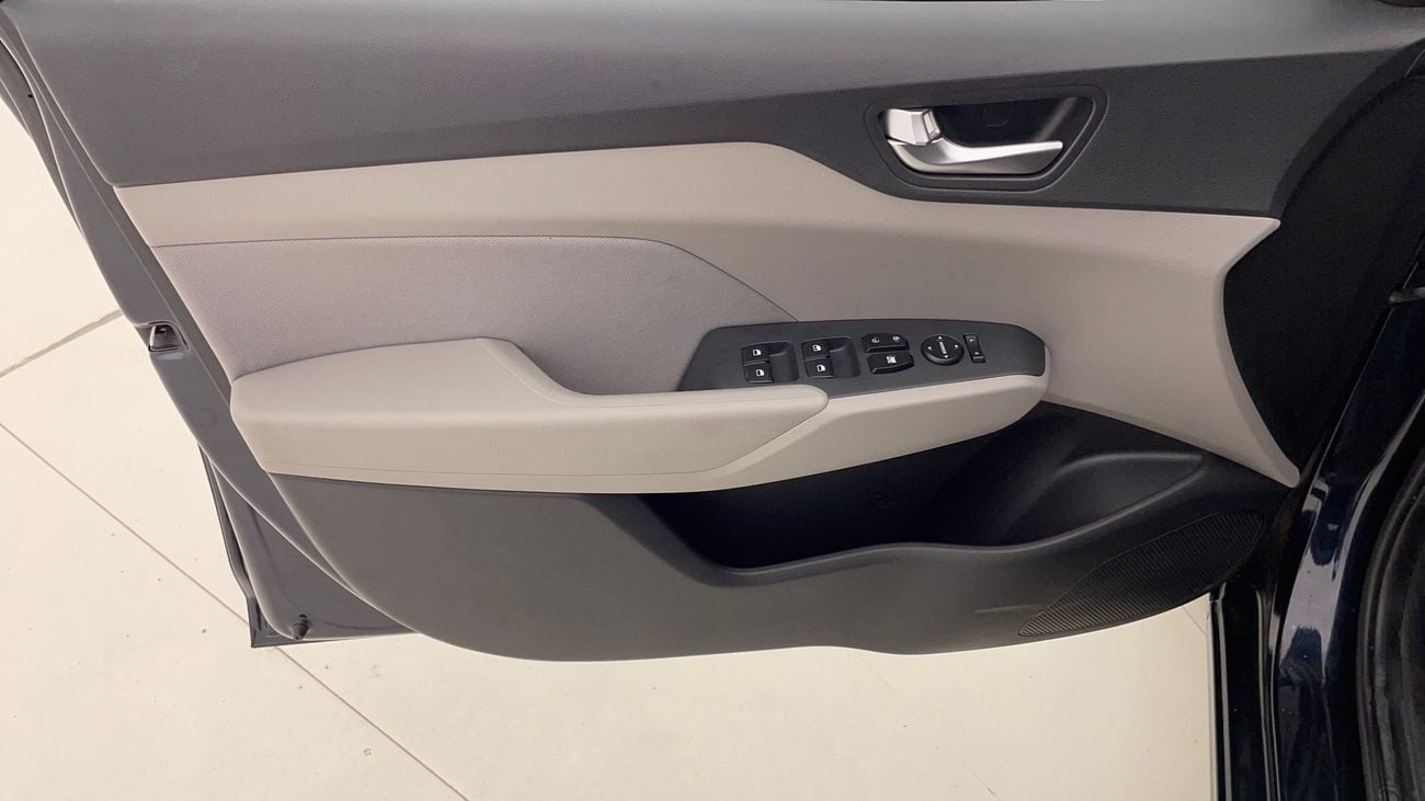 Hyundai Accent SMART 1.6 | Zero Down Payment | Home Test Drive