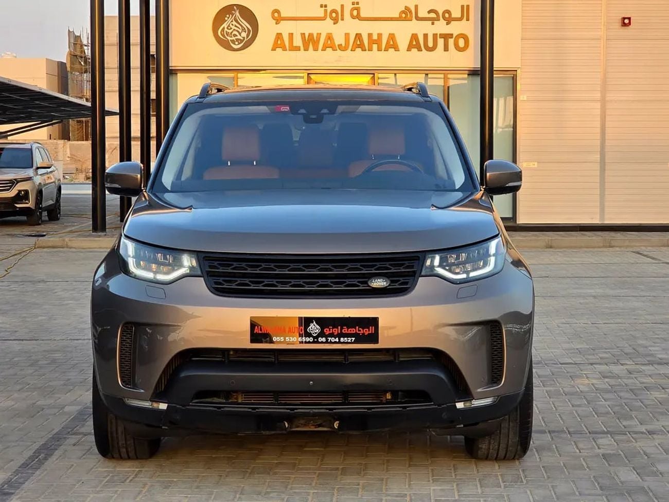 Land Rover Discovery HSE - European Specs - GCC Stock