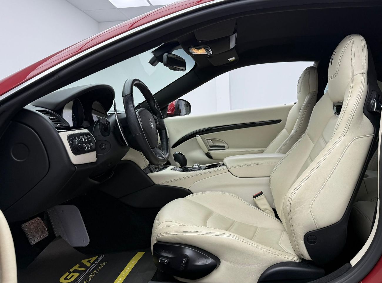 Maserati Granturismo 2018 Maserati GranTurismo Sport, Warranty, Service History, Very Low Km, Excellent Condition, GCC