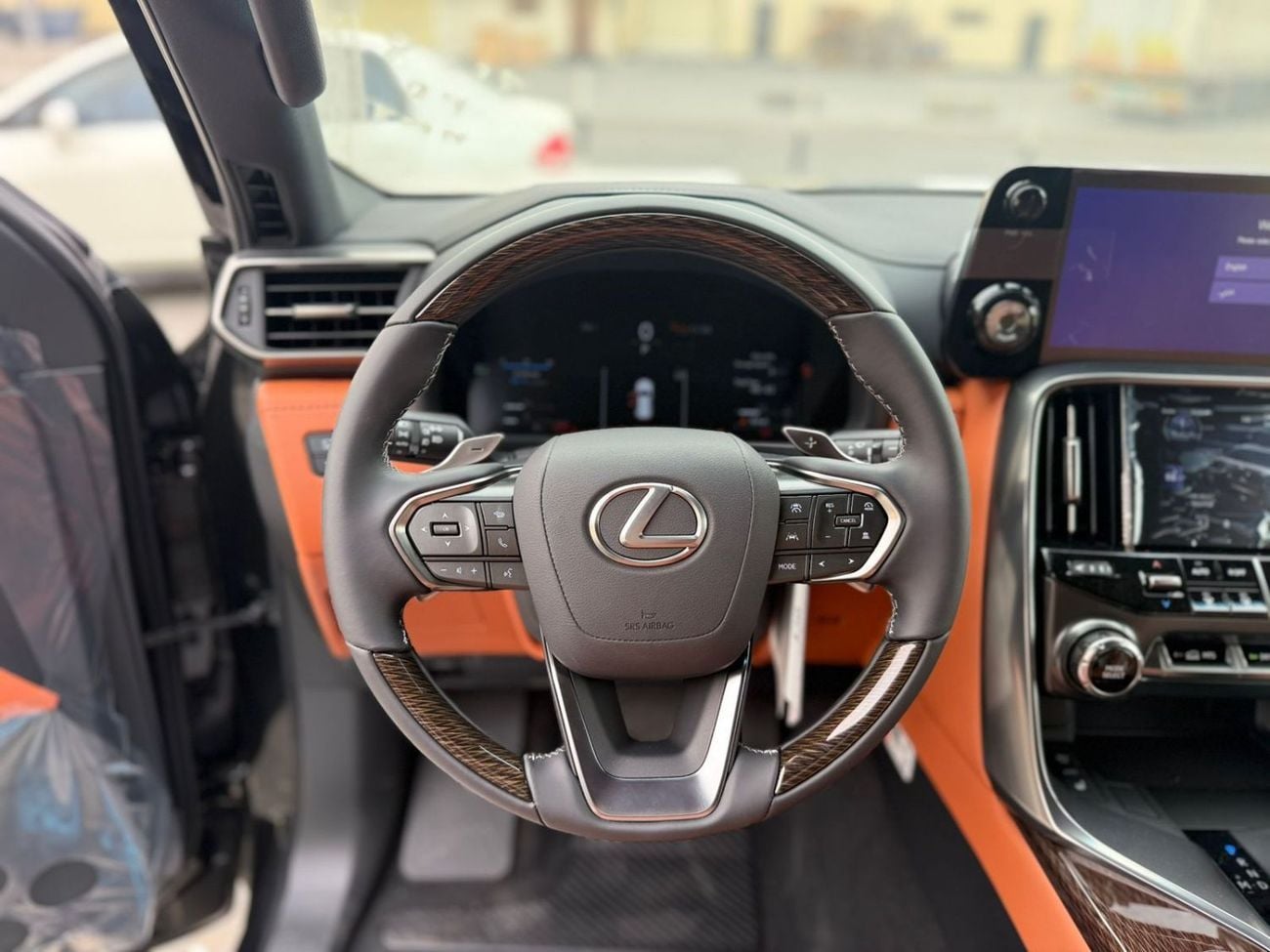 لكزس LX 600 VIP LAUNCH EDITION 3.5L