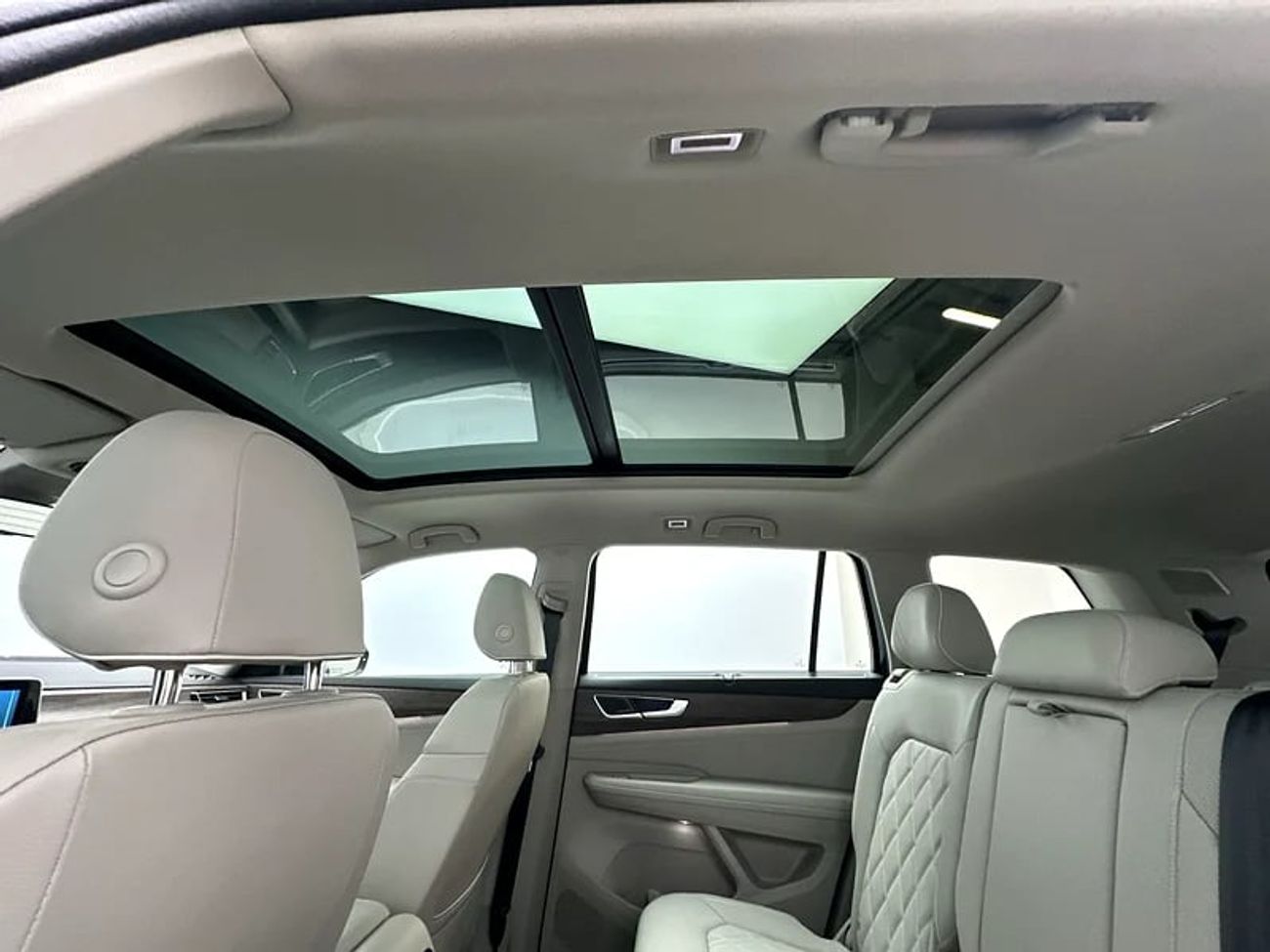 Volkswagen Teramont R-line (REF#28053)