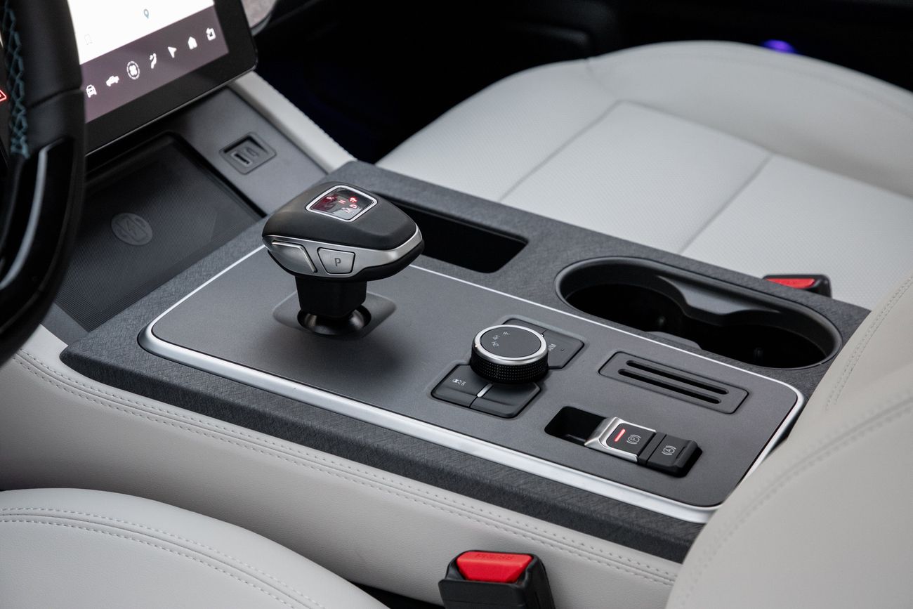 زي اكس جراندليون Grandlion | 2,840 P.M | 0% Downpayment | Spectacular Condition!