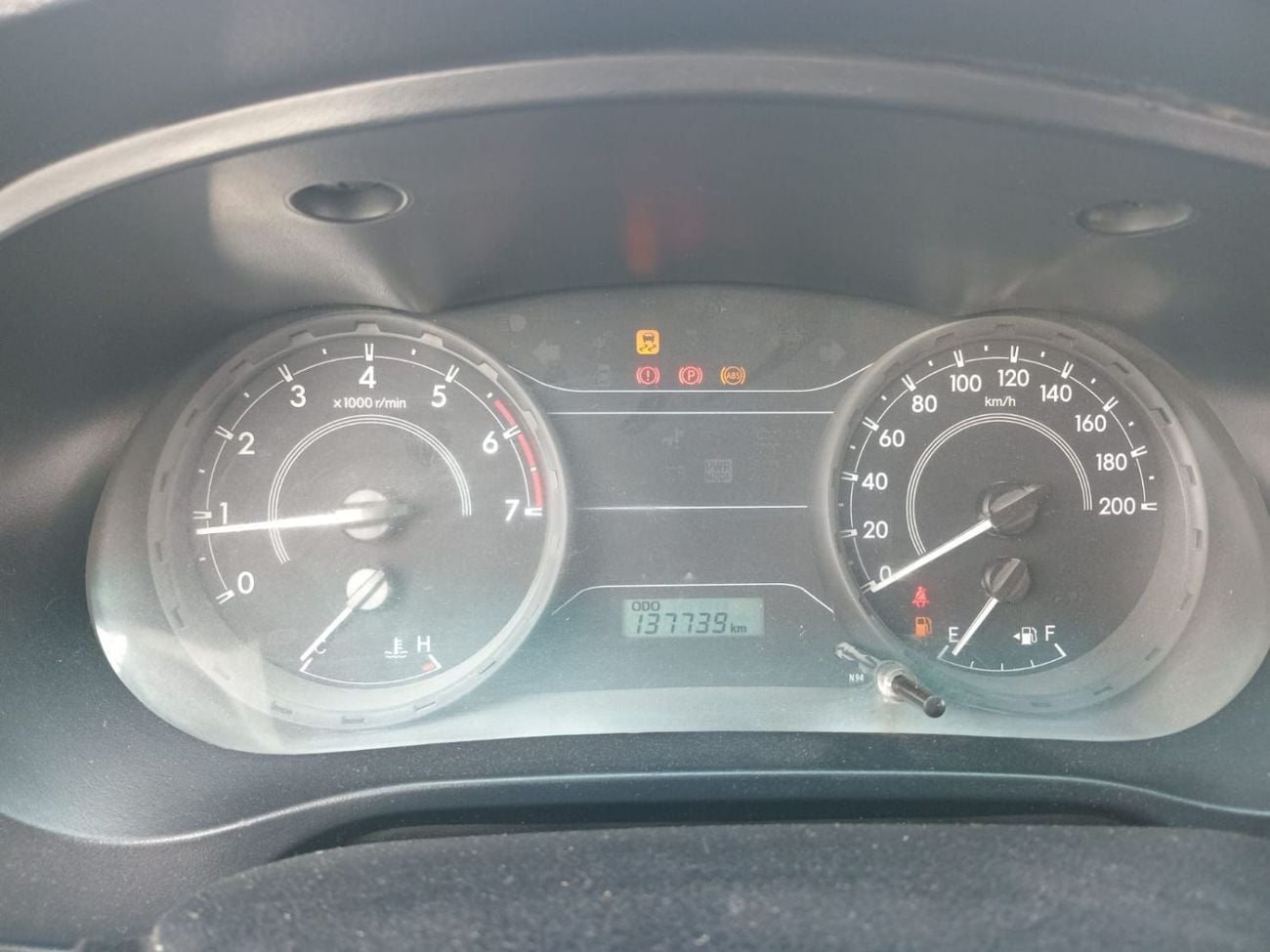 تويوتا هيلوكس DC 2.7L 4WD PETROL MANUAL TRANSMISSION